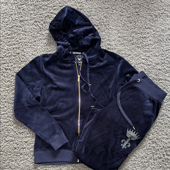 White Mark Women's 2 Piece Rhinestone Velour Tracksuit Set - Picture 2 of 16